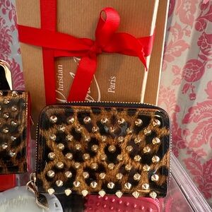 CHRISTIAN LOUBOUTIN Leopard Spike Tri Fold Wallet Unisex 🔥